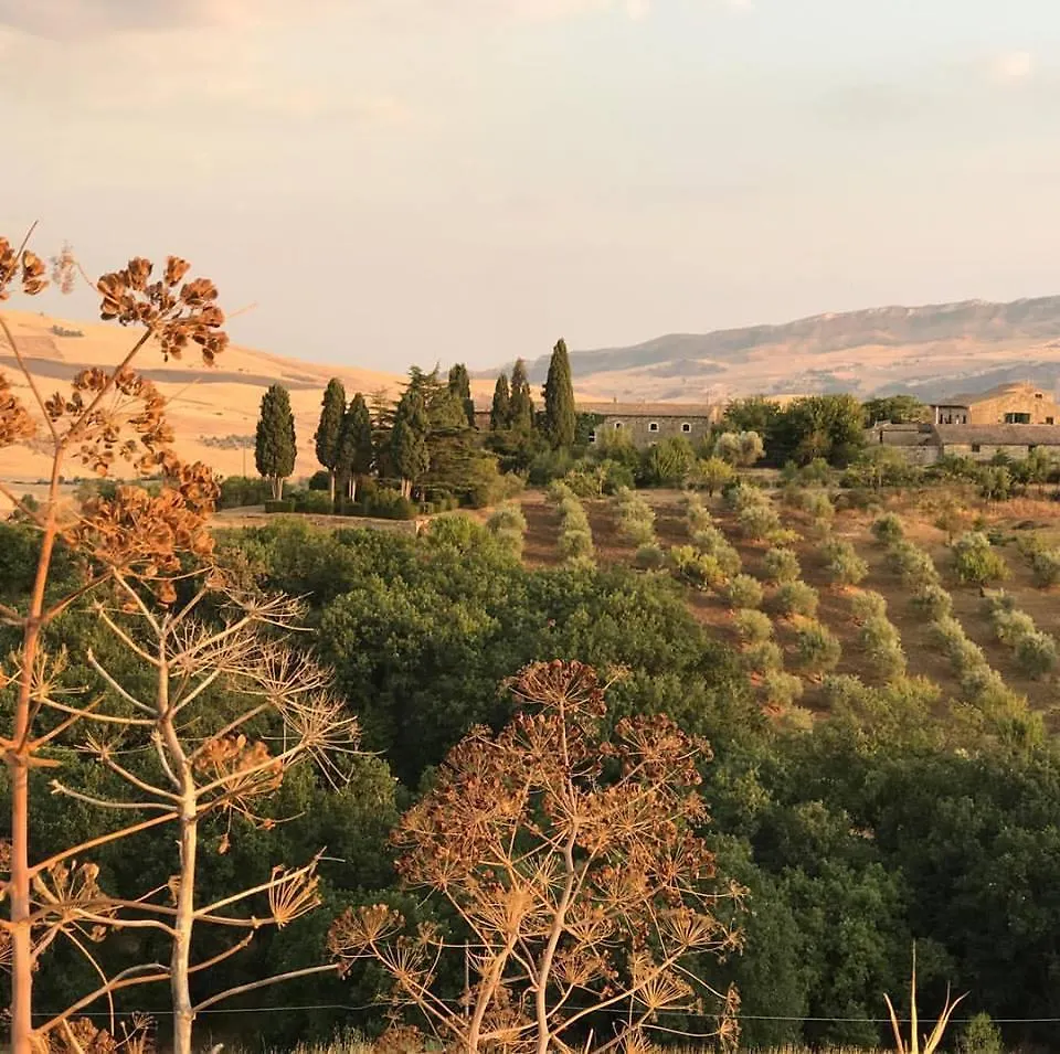 Bompietro Masseria San Giovanni Sgadari 4*,  איטליה