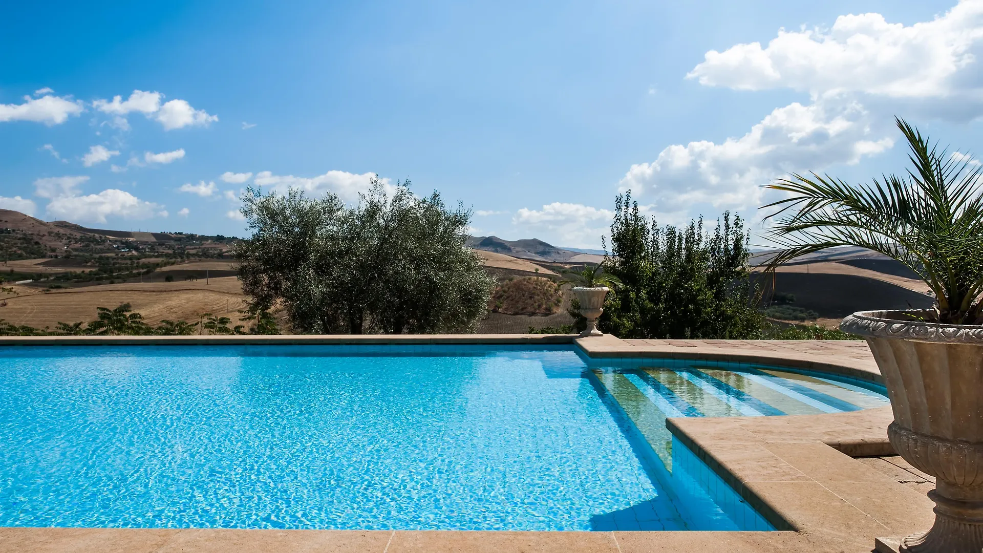 Bompietro Masseria San Giovanni Sgadari 4*,  איטליה